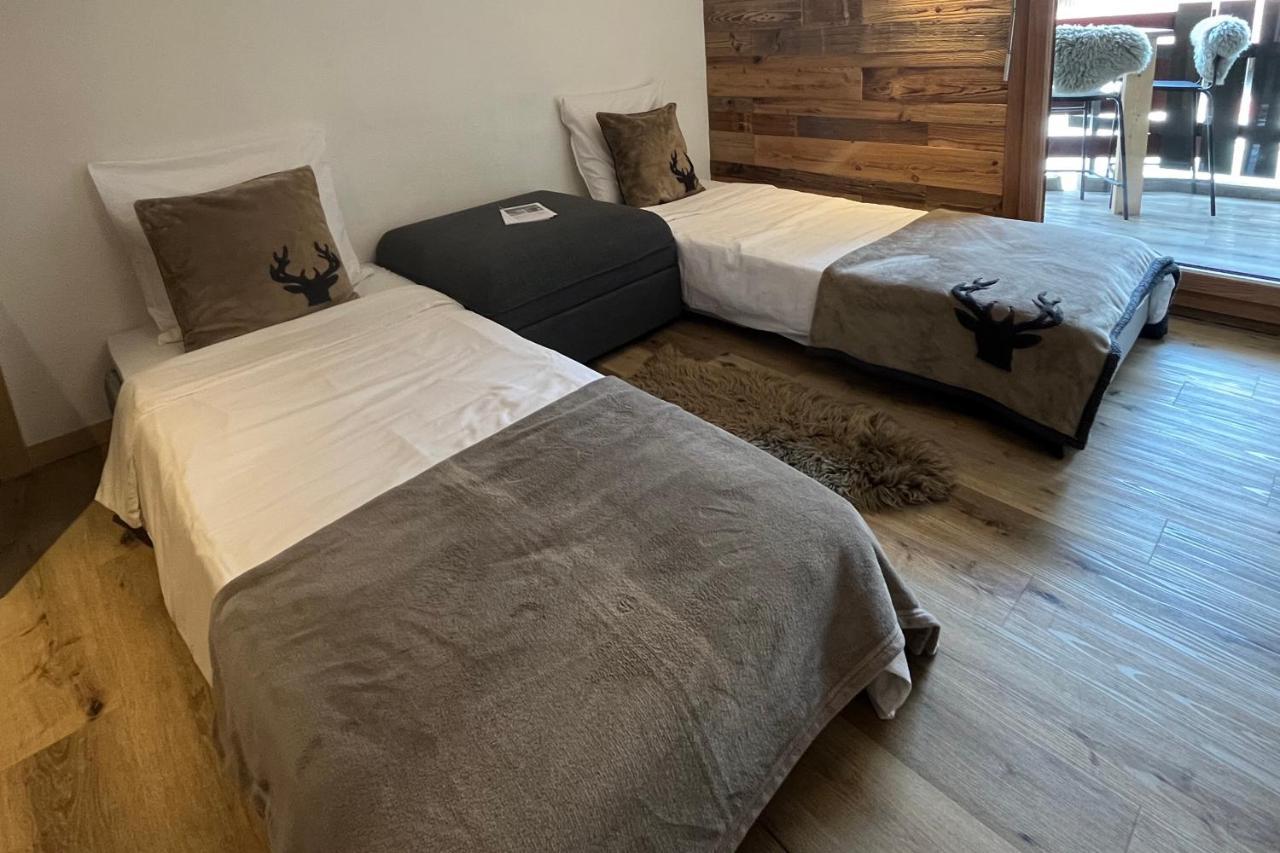 Les Cerfs - Appartement & Studio - Anzere Luaran gambar